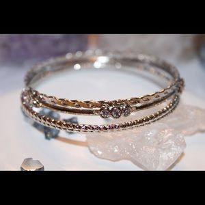 Beautiful bracelet 🤍